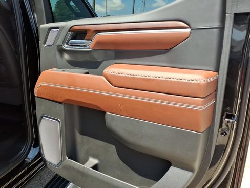 Used 2025 GMC Sierra 1500 Denali Ultimate AWD/4WD image 15