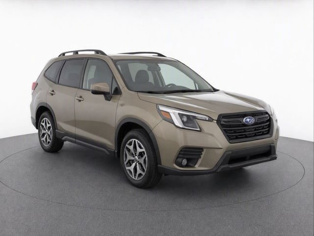 Used 2022 Subaru Forester Premium AWD/4WD image 1