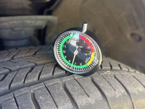 Used 2024 Subaru Crosstrek 2.0i Premium image 8