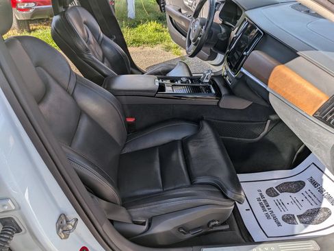 Used 2018 Volvo S90 T8 Inscription w/ Convenience Package AWD/4WD image 49