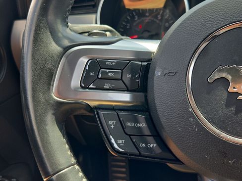 Used 2020 Ford Mustang Premium RWD image 18