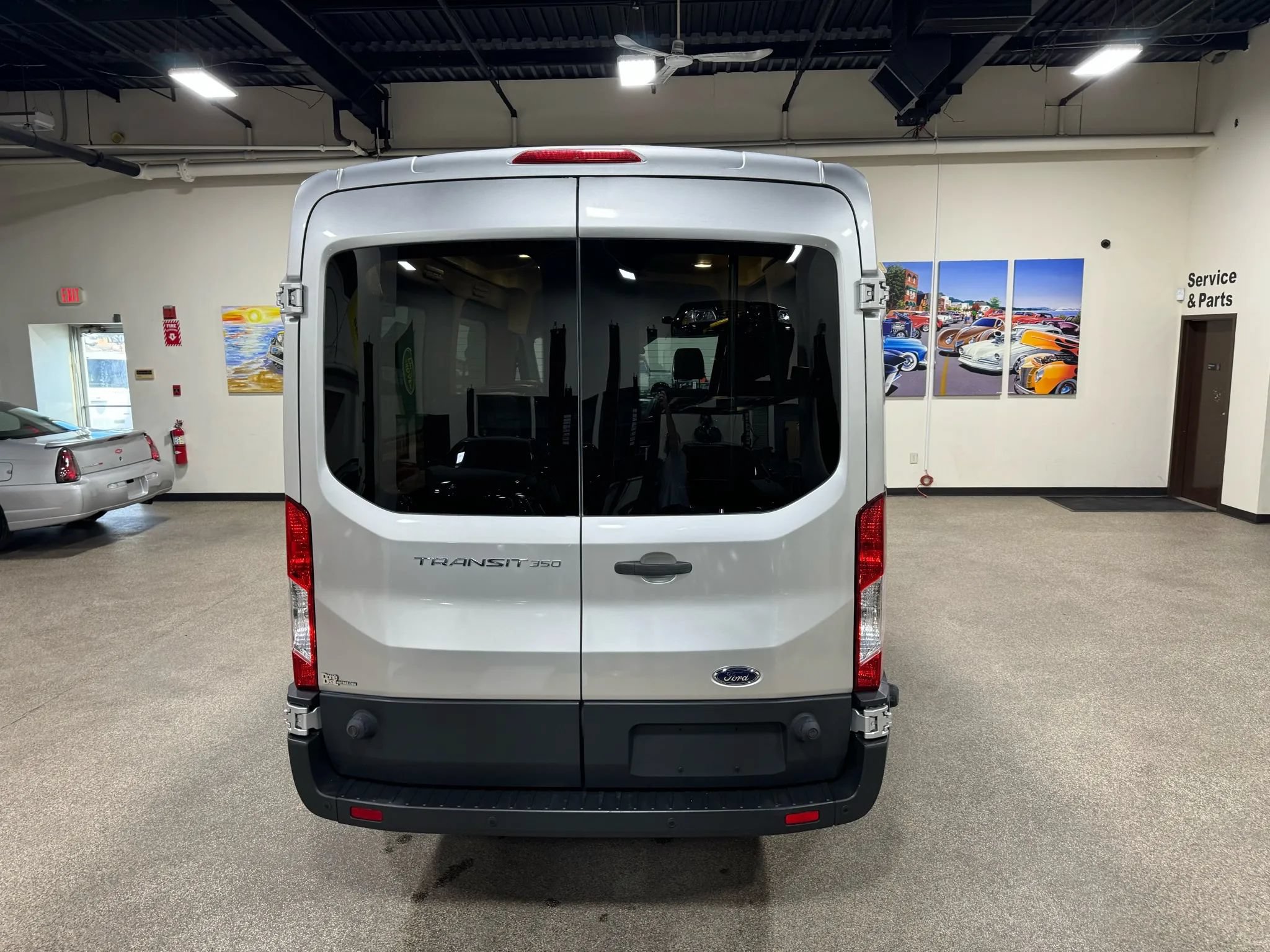 Used 2015 Ford Transit 350 148 Medium Roof RWD image 20