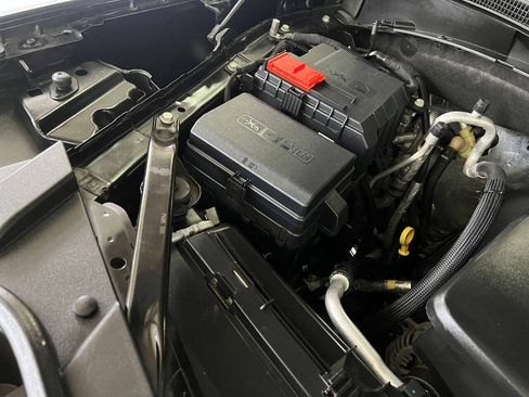 Used 2021 GMC Yukon XL Denali AWD/4WD image 40