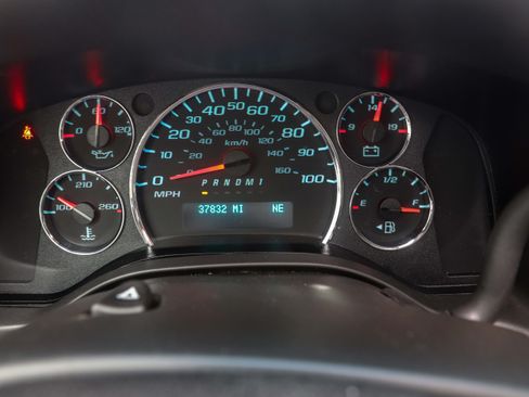 Used 2023 Chevrolet Express 3500 LS RWD image 19