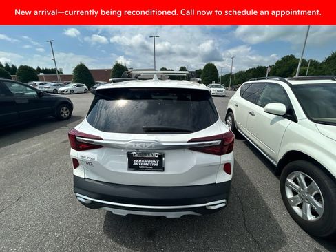 Used 2023 Kia Seltos EX AWD/4WD image 12