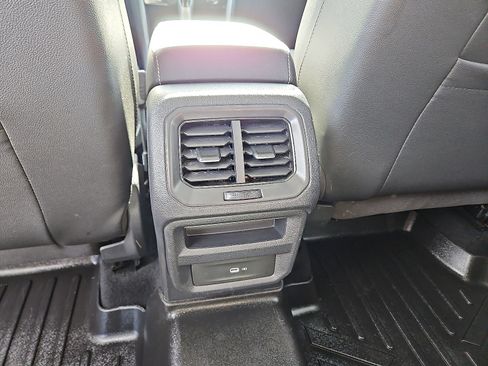 Certified 2023 Volkswagen Taos SEL image 7