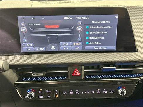 Used 2023 Kia EV6 GT-Line w/ GT-Line Suede Seat Package image 15