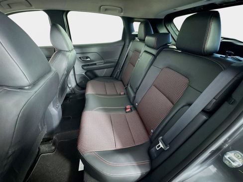 New 2026 Nissan Kicks SR FWD image 20