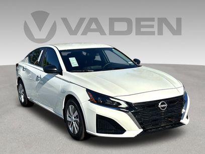 New 2025 Nissan Altima 2.5 S