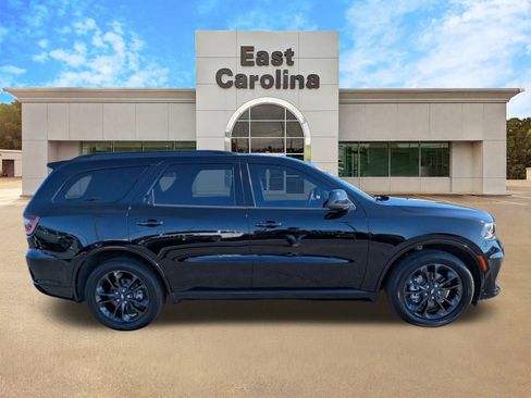 Certified 2025 Dodge Durango GT w/ Blacktop Package image 2