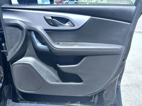 Certified 2025 Chevrolet Blazer LT AWD/4WD image 16