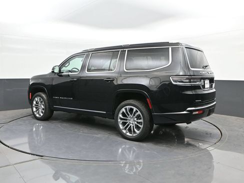 Used 2023 Jeep Grand Wagoneer Series II w/ Flexible Seating Group AWD/4WD image 26