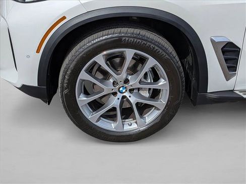 Used 2024 BMW X5 xDrive40i image 22