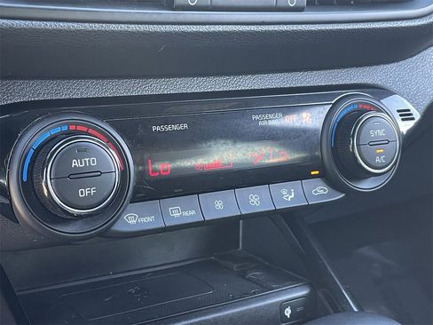 Used 2023 Kia Forte GT w/ GT2 Package image 29