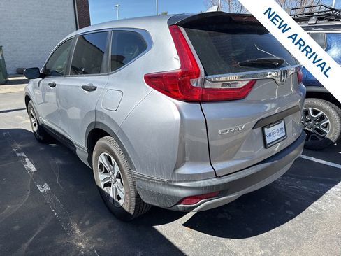 Used 2019 Honda CR-V LX image 3