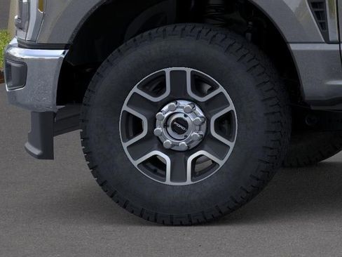 New 2026 Ford F250 Lariat w/ FX4 Off-Road Package image 19