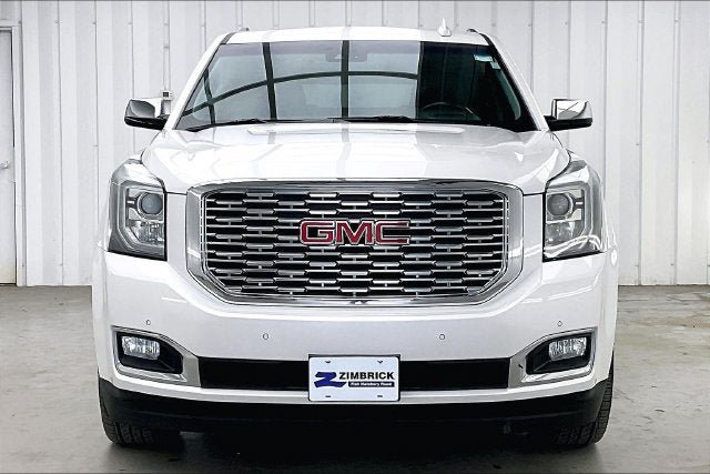 Used 2019 GMC Yukon XL Denali w/ Denali Ultimate Package AWD/4WD image 3