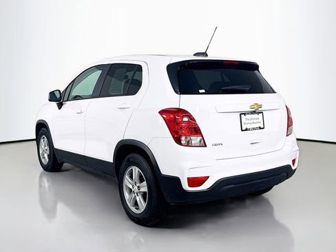Used 2020 Chevrolet Trax LS w/ Tint and Cruise Package image 5