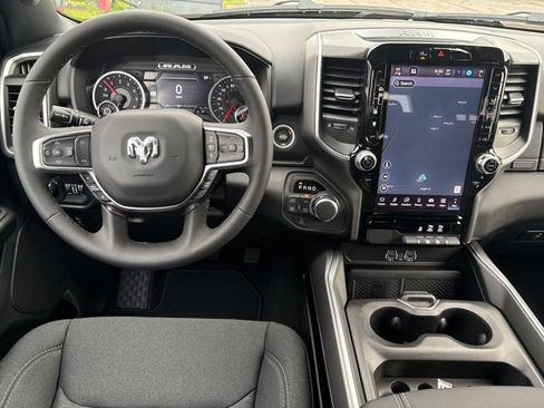 New 2026 RAM 1500 Big Horn AWD/4WD image 3