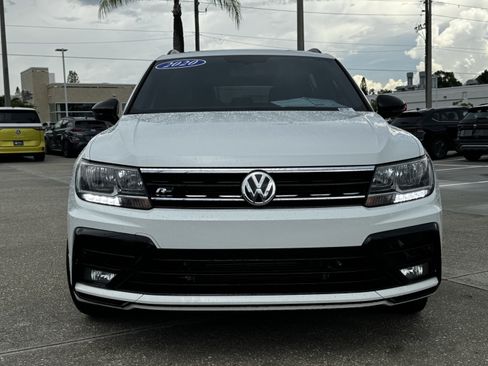 Used 2020 Volkswagen Tiguan SE R-Line FWD image 2