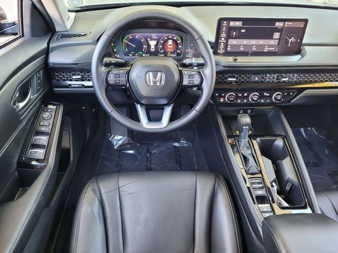 Used 2024 Honda Accord Touring image 21