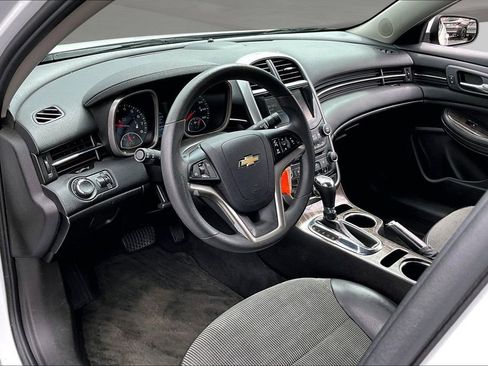 Used 2015 Chevrolet Malibu LT w/ Power Convenience Package FWD image 14