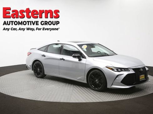 Used 2021 Toyota Avalon XSE FWD image 51