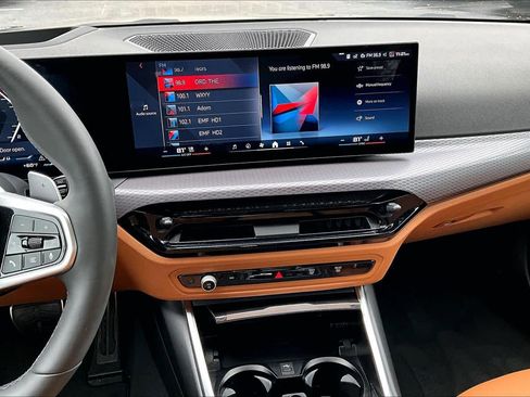 Used 2025 BMW M340i image 7