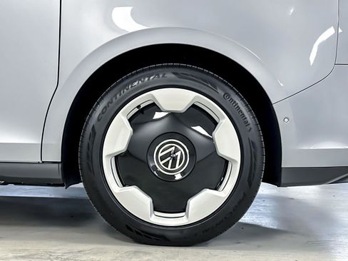 New 2025 Volkswagen ID. Buzz Pro S image 26