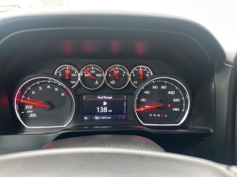 Used 2020 Chevrolet Silverado 1500 LT image 39