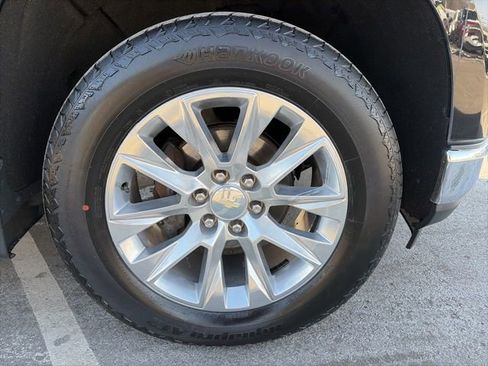 Used 2019 Chevrolet Silverado 1500 LTZ w/ LTZ Plus Package image 9