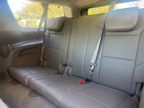 Used 2016 Chevrolet Suburban LTZ image 18