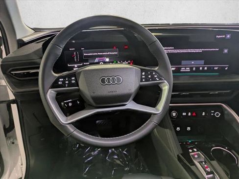 Certified 2025 Audi Q5 Premium Plus w/ Premium Plus AWD/4WD image 14