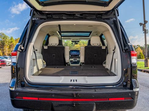 Used 2022 Lincoln Navigator Black Label image 23