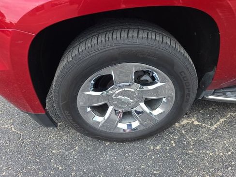 Used 2015 Chevrolet Suburban LTZ AWD/4WD image 38