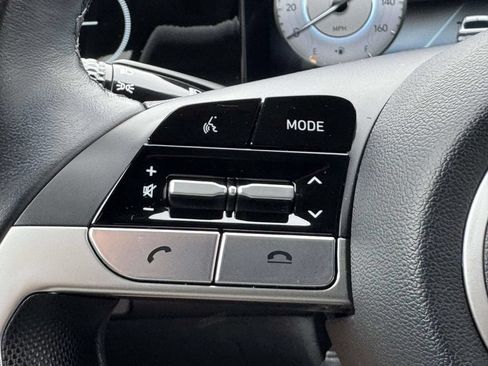 Used 2023 Hyundai Elantra Limited w/ Cargo Package FWD image 18