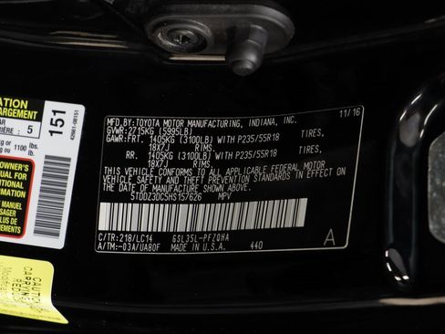 Used 2017 Toyota Sienna XLE image 25