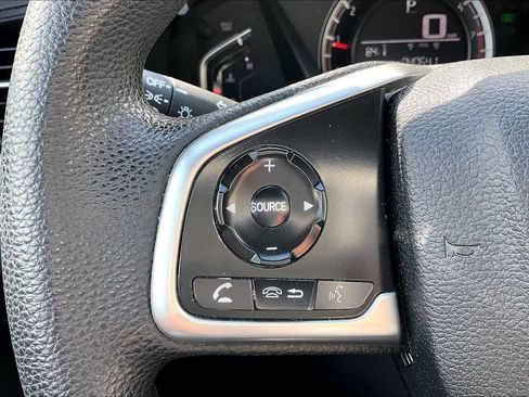 Used 2019 Honda CR-V LX image 11