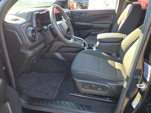 Certified 2024 Chevrolet Colorado Trail Boss w/ Advanced Trailering Package AWD/4WD image 26