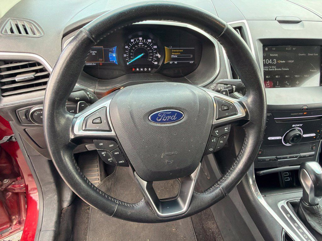 Used 2016 Ford Edge Titanium w/ Technology Package AWD/4WD image 22