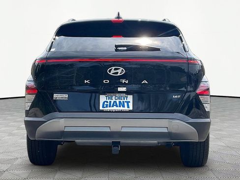 Used 2026 Hyundai Kona SEL Premium FWD image 5