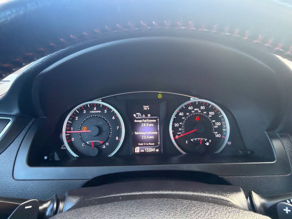 Used 2016 Toyota Camry SE FWD image 22