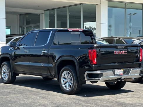 Used 2019 GMC Sierra 1500 SLT w/ SLT Premium Package image 6