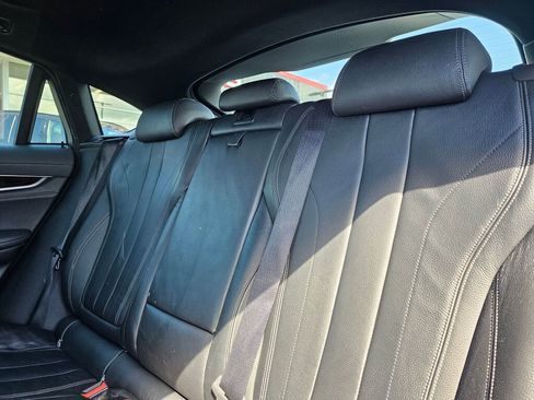 Used 2019 BMW X6 xDrive35i w/ M Sport Package image 19