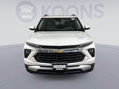 Used 2024 Chevrolet TrailBlazer LT image 11