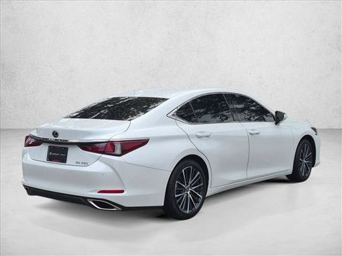 Certified 2025 Lexus ES 350 w/ Premium Package FWD image 5