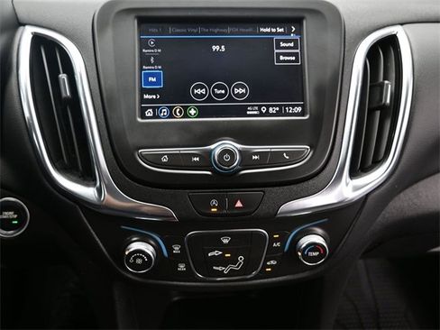 Used 2023 Chevrolet Equinox LT w/ LPO, Floor Liner Package image 15