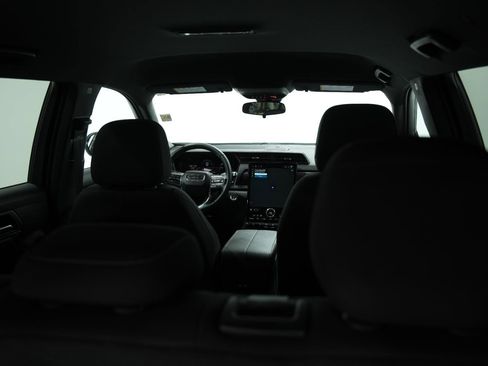 Used 2025 GMC Terrain Elevation image 14