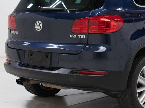 Used 2013 Volkswagen Tiguan SE image 14