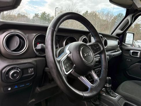 Used 2023 Jeep Wrangler Unlimited Rubicon 4xe w/ Cold Weather Group image 8